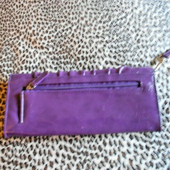 Women's Purple Vegan Faux Patent Leather Wristlet Wallet Coin Purse Clutch Zip - Picture 2 of 7
